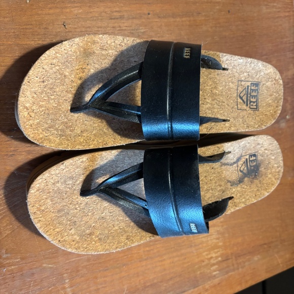 Reef slides flip flop platforms - Picture 2 of 4